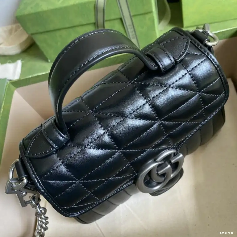 Fashionrepsfam ru 2110YA0008 Bags Gucci 0608